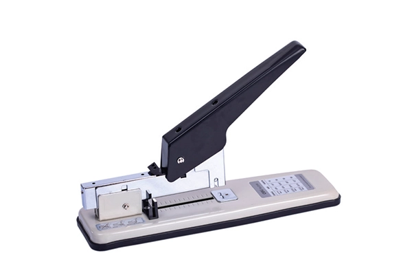 Heavy-Duty Deli 394 80-Sheet Stapler